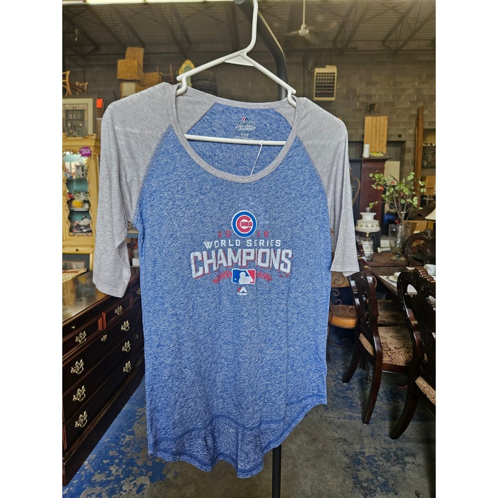Majestic Chicago Cubs 2016 World Series Champions Raglan Shirt Blue Grey Medium